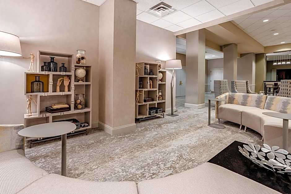Holiday Inn Lafayette-City Centre By IHG