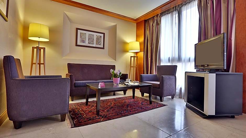 Crowne Plaza Hamra Beirut By IHG