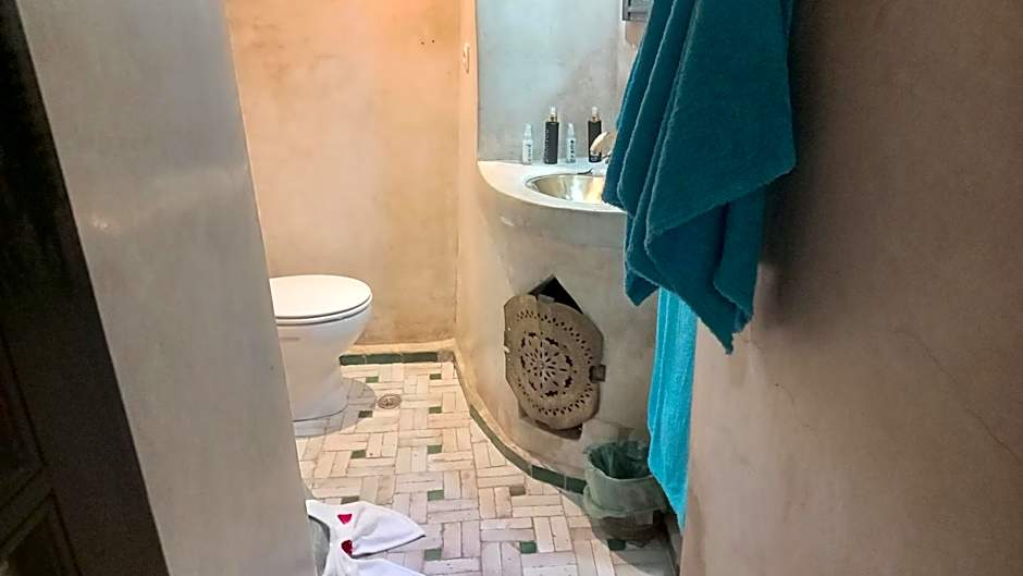 Riad Maizie