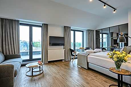 Corner Apartment Premium Suite River View