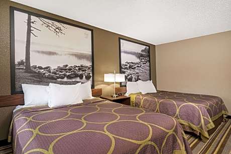 Queen Room with Two Queen Beds - Non-Smoking