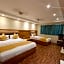 Hotel Rishi International - Grant Road