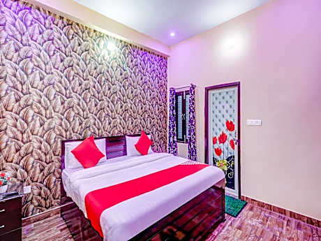 OYO 77242 R K RESIDENCY SGPGI