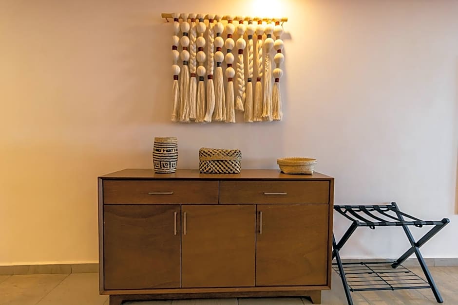 The Paramar Beachfront Boutique Hotel With Breakfast Included - Downtown Malecon