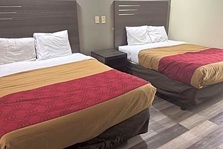 Queen Room with Two Queen Beds, Mobility Access and Roll-In shower, Non-Smoking