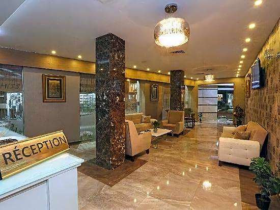 Hotel Saray