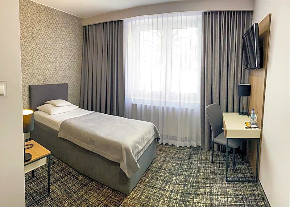 Miejsca noclegowe i Restauracja Kamiński