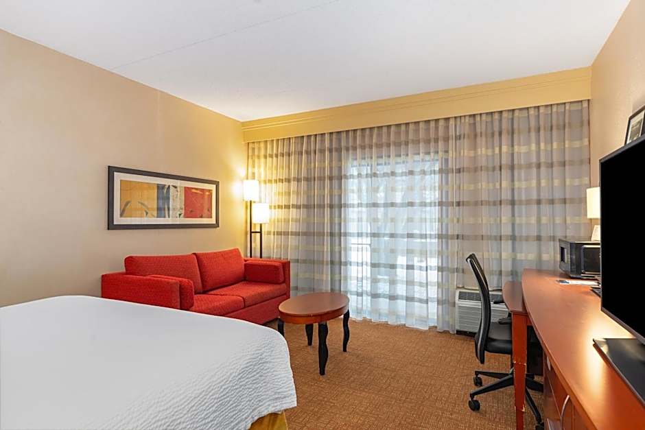 Courtyard by Marriott Toledo Airport Holland