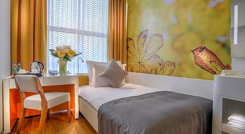 Tav Airport Hotel Izmir