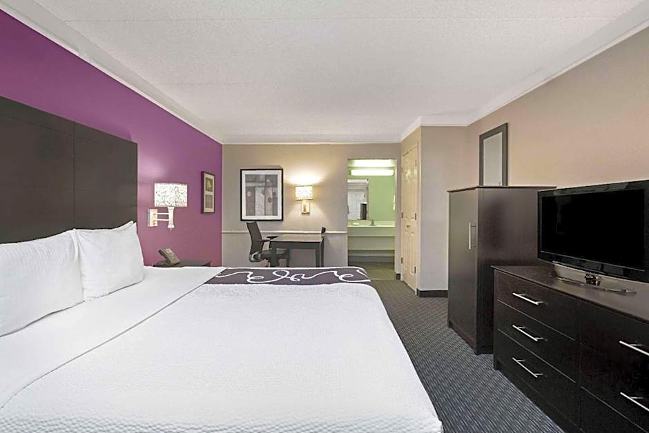 La Quinta Inn & Suites by Wyndham Fresno Yosemite