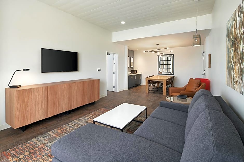 Hotel Indigo Tallahassee - College Town By IHG