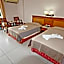 Lek Villa