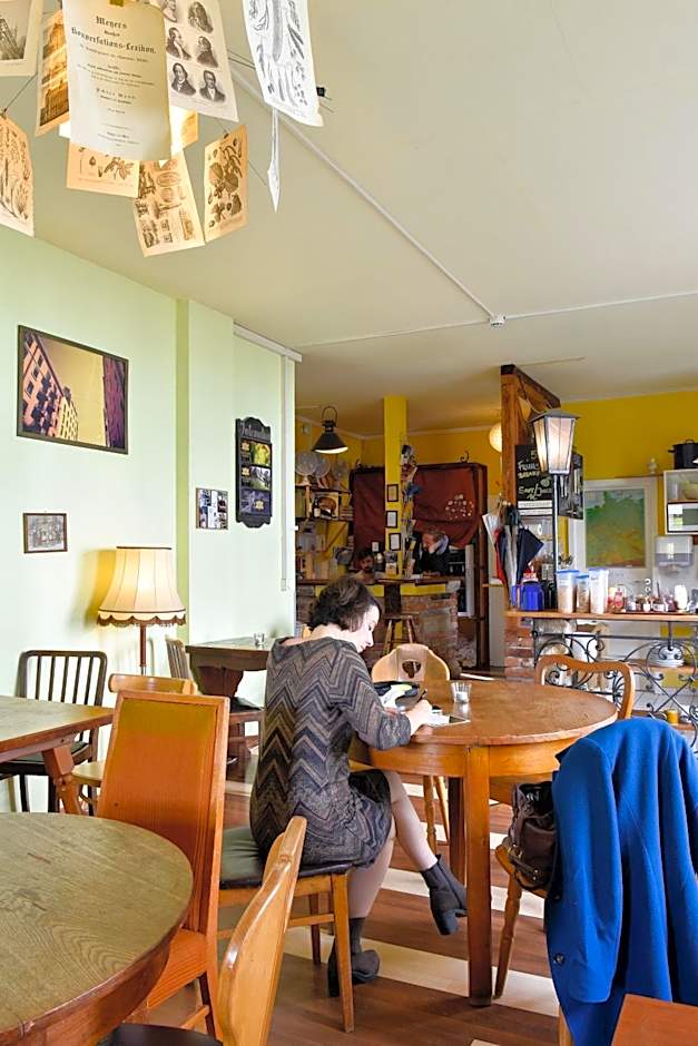 Labyrinth Hostel Weimar