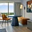 DoubleTree By Hilton Cedar Rapids Convention Complex