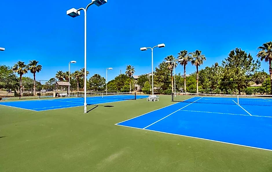 1815 A Slice of Heaven Destin - Pool & Ocean View