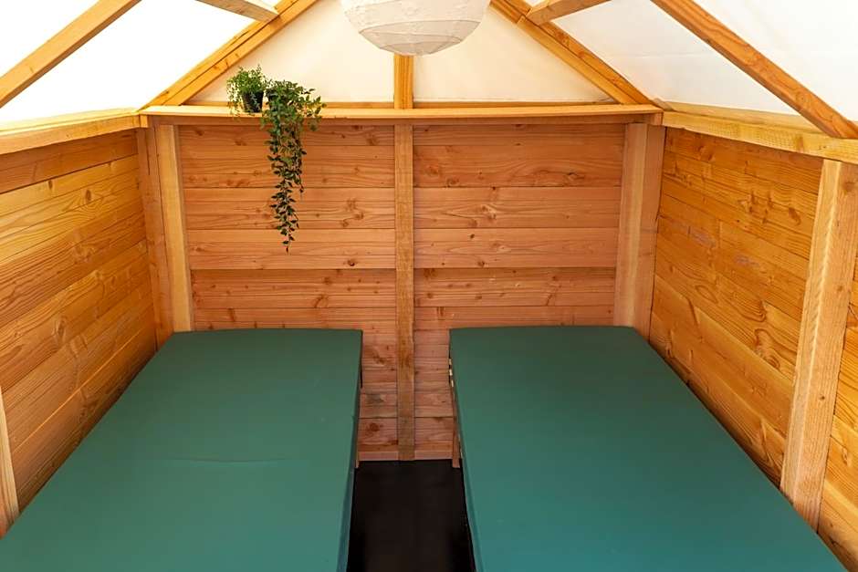 Surfana Vlieland Surf Host en Bed & Breakfast