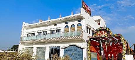 SPOT ON Matri Shree Hotel & Resort