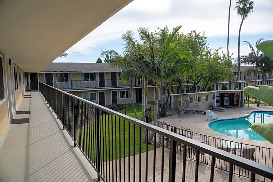 Quality Inn & Suites Santa Maria