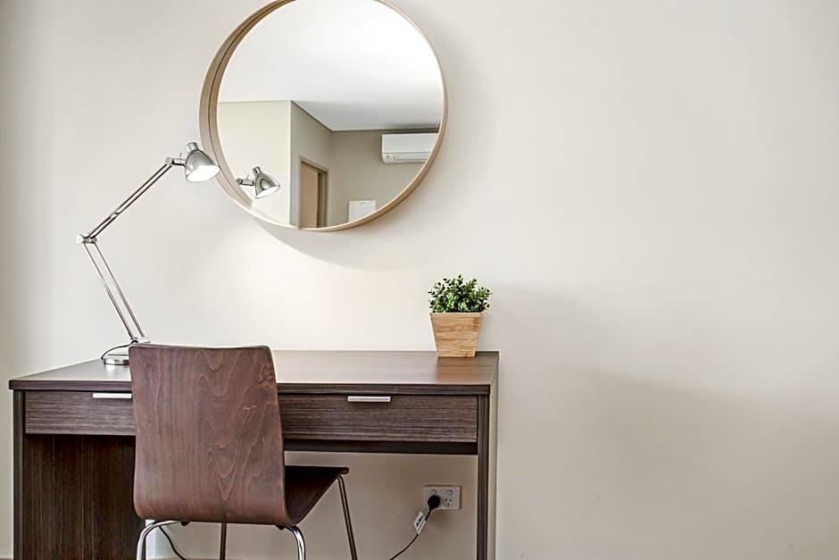Hume Serviced Apartments