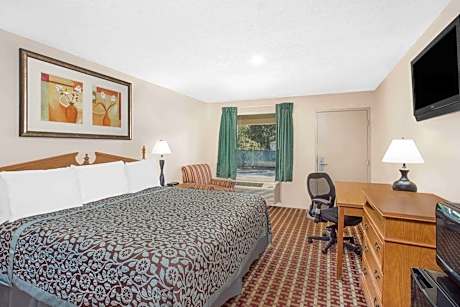 King Room - Non-Smoking