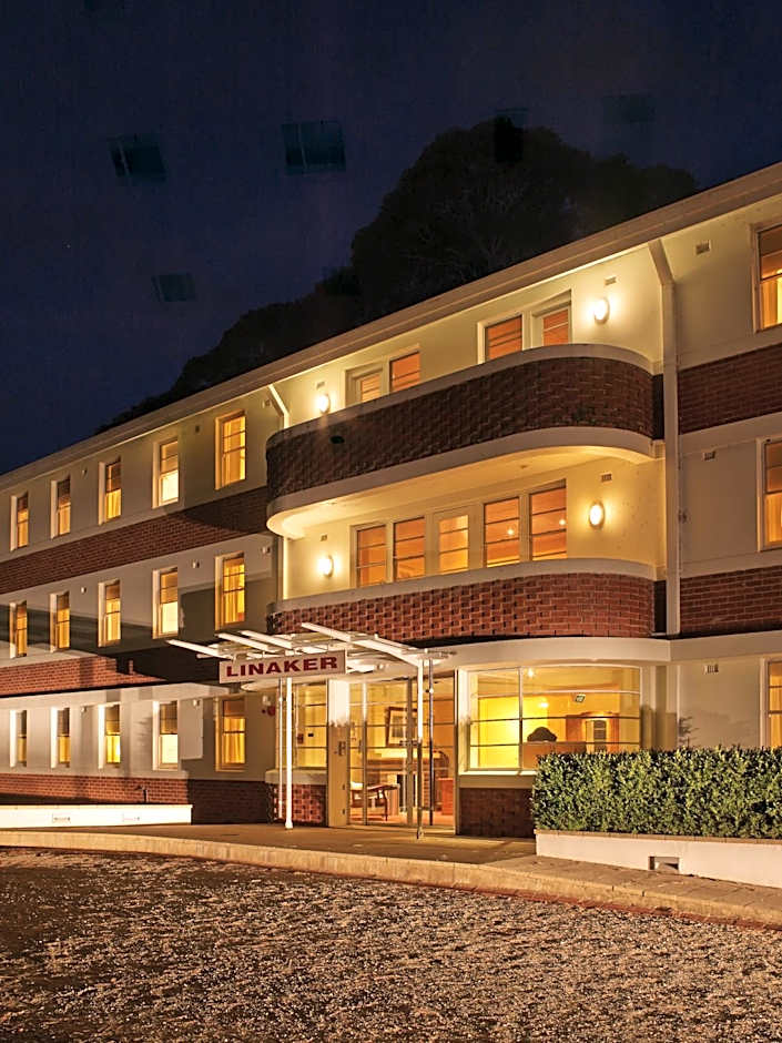Linaker Art Deco Motel