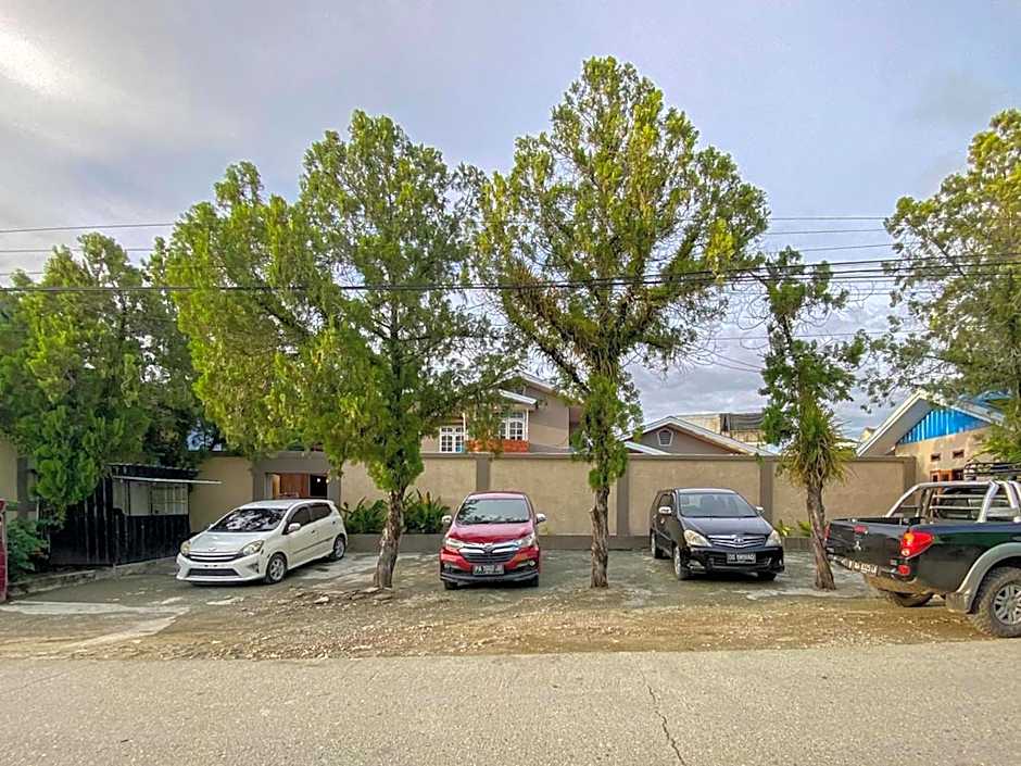 Urbanview Hotel ME Jayapura