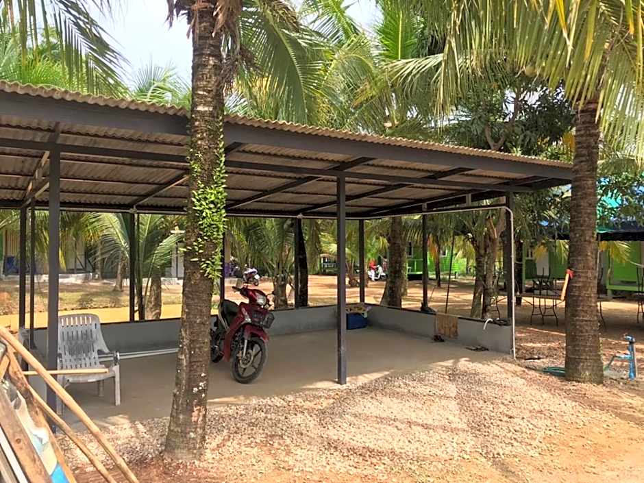 Baan Suan Coconut Ko Yao Noi