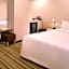 Yomi Hotel - ShuangLian MRT