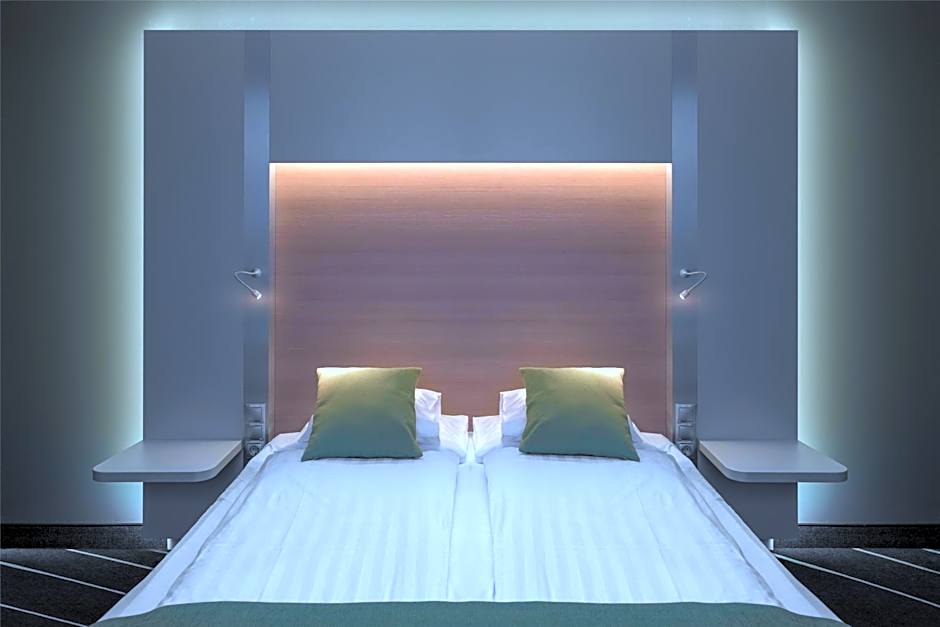 Best Western Plus Lakeside Hotel