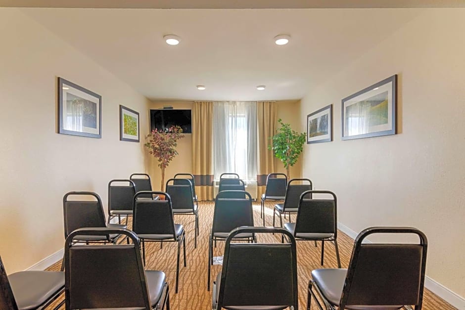 Comfort Inn & Suites Macon West