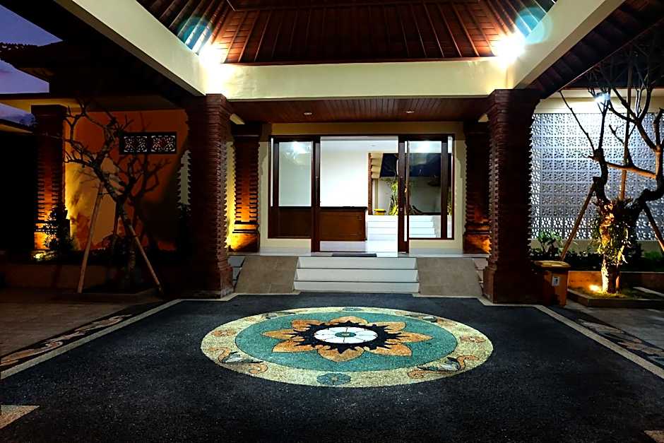 Tom's Inn Pecatu