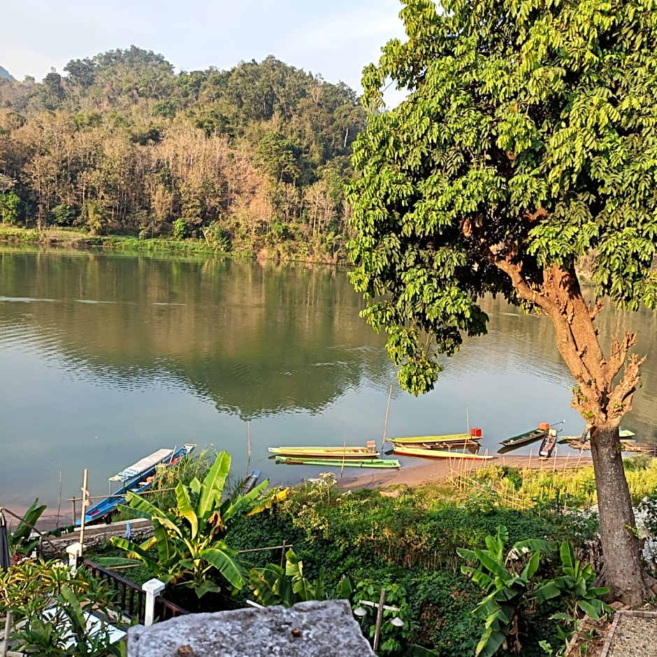 Photo 1 of 50 of Nam ou view villa