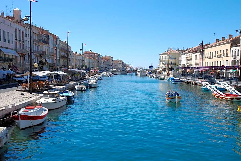 Hôtel L'orque Bleue