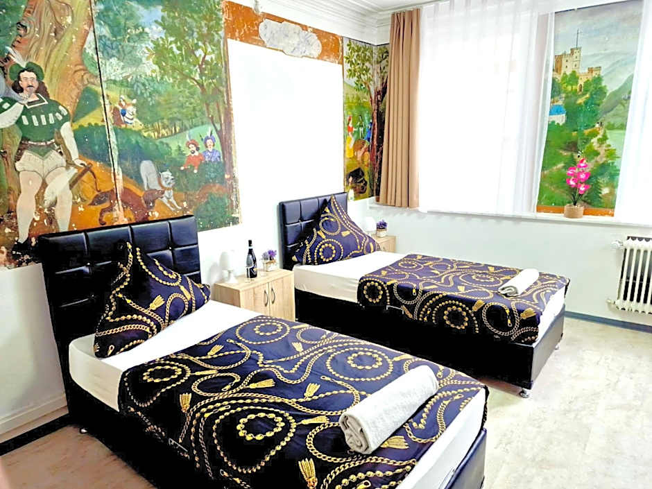 Zur Schönen Lau- Monteurzimmer