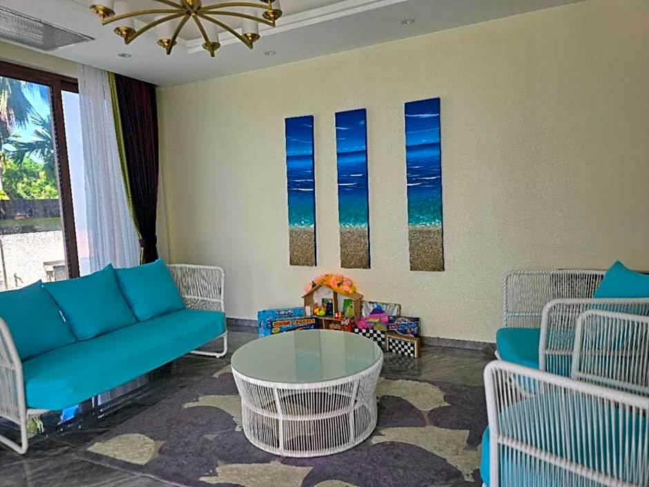 Hanamitsu Hotel & Spa