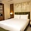 Dover Marina Hotel & Spa, Tapestry Collection by Hilton