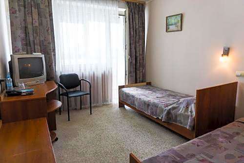 Photo 1 of 4 of Budget Twin Room with Bath