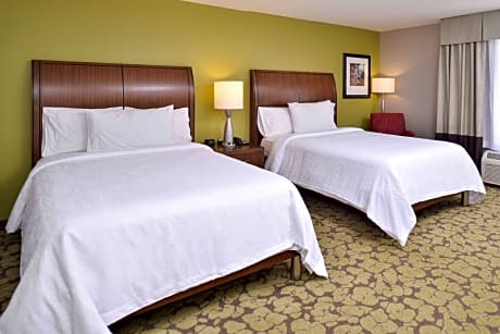 2 Double Accessible 1 Bedroom Suite with Tub