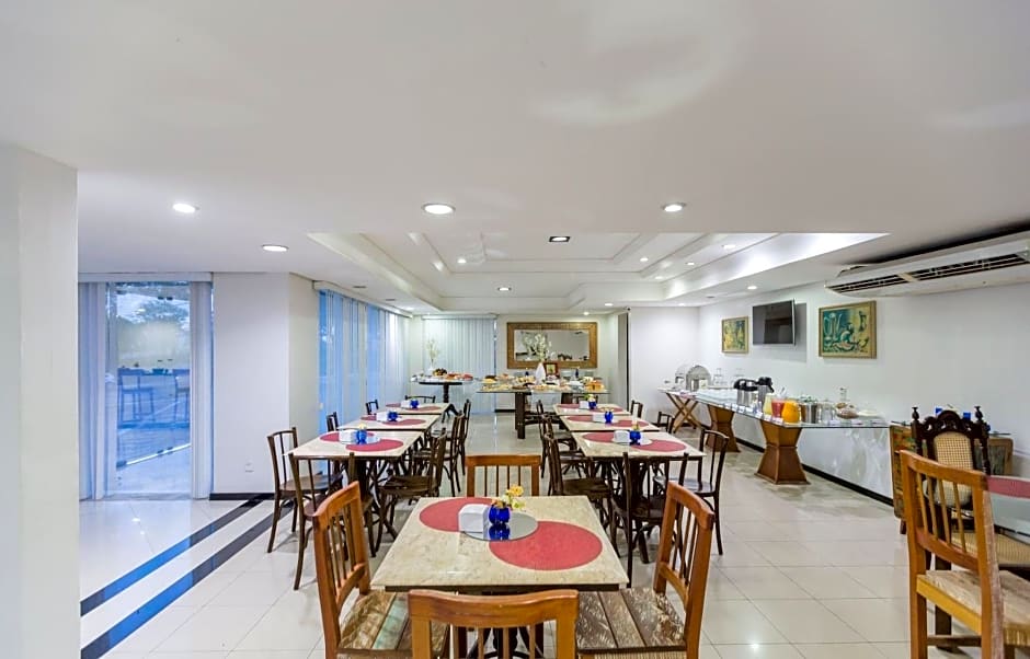 Eunapolis Plaza Hotel Ltda