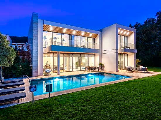 The Norm Collection Door'a Bodrum