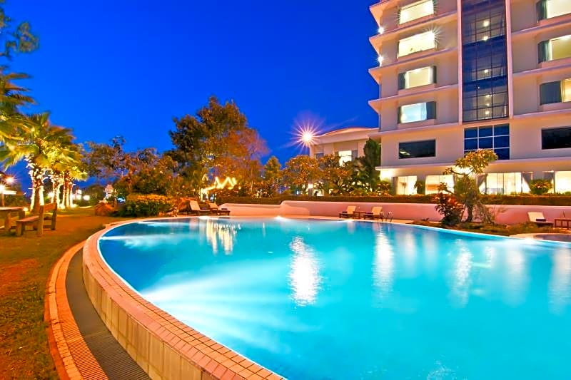 Champasak Grand Hotel