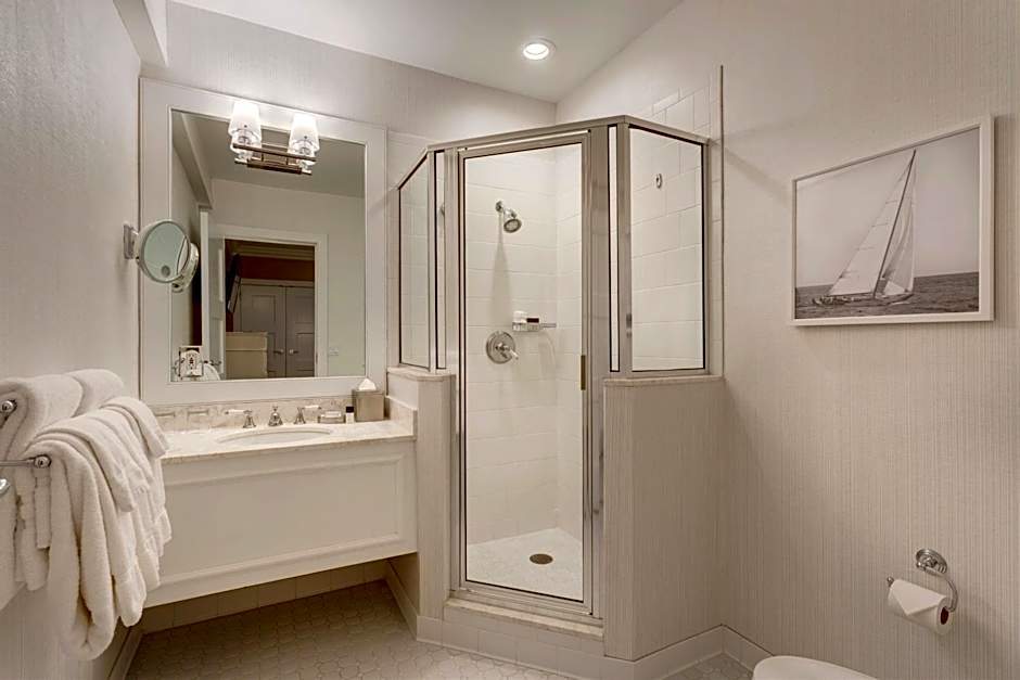 Inn at Bay Harbor, Autograph Collection by Marriott