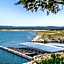 Lake Travis Stunning Waterfront, Sunset & Pool Views, Pet Friendly, Boat Ramp, Lago Vista, Texas