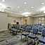 Holiday Inn Express Hauppauge-Long Island By IHG