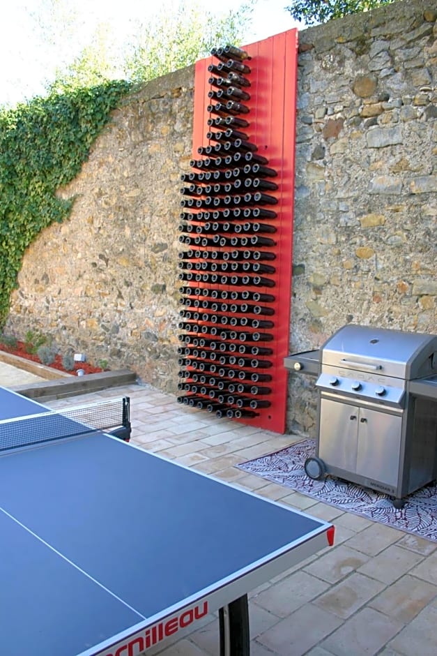 Maison Dix Chambres d'hôtes et Espace SPA Bien être
