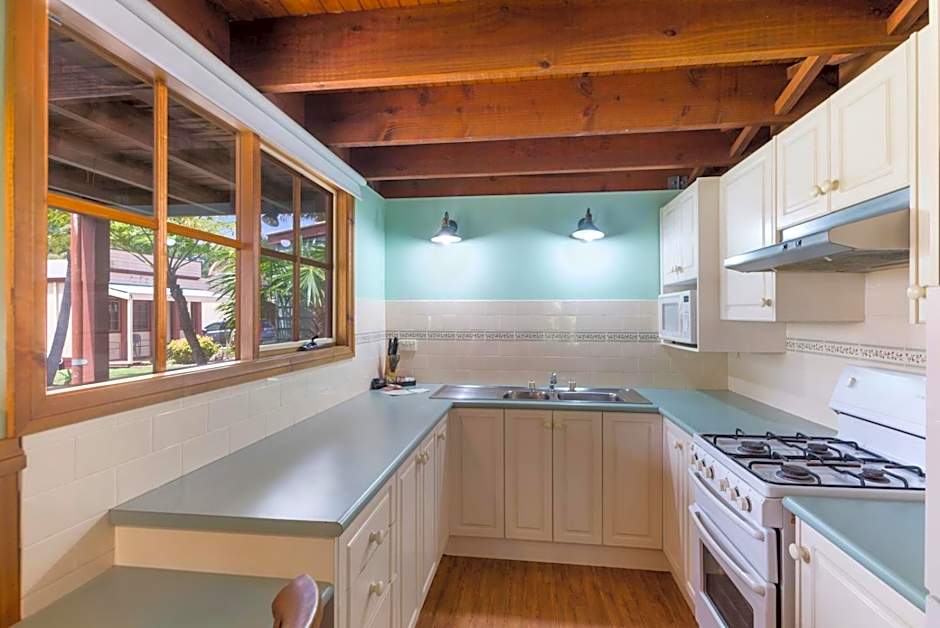 Wairo Beach Holiday Park