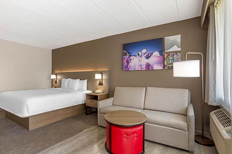 Comfort Inn Edgewater on Hudson River