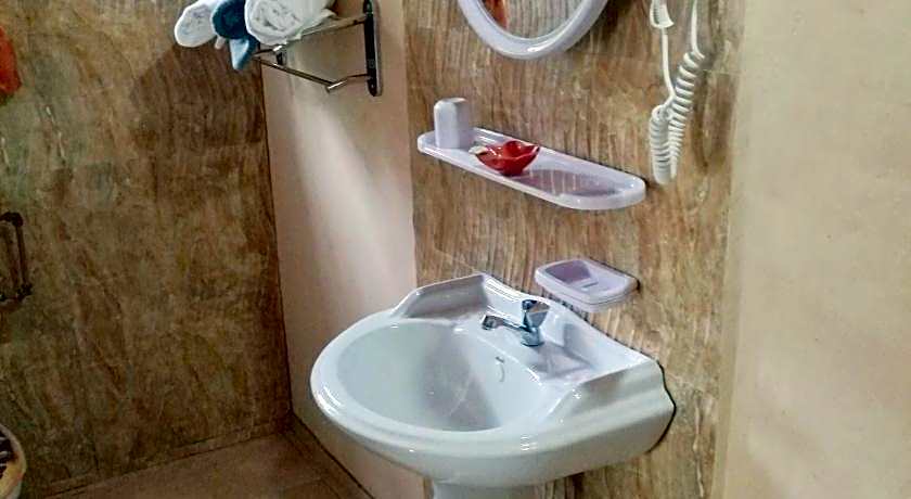 Coco Bay Guest House