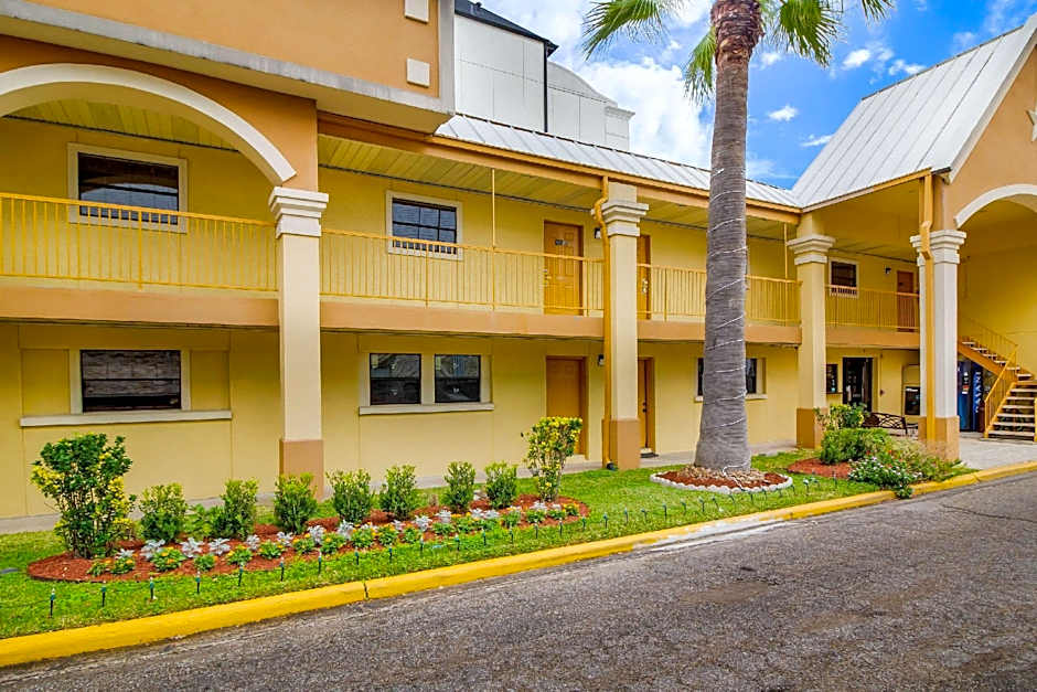 Rodeway Inn & Suites Houston Near Medical Center