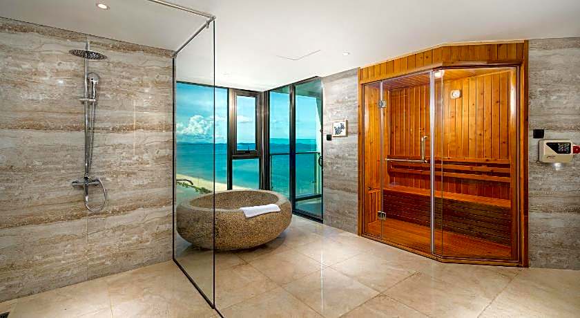 Sala Grand TuyHoa Hotel